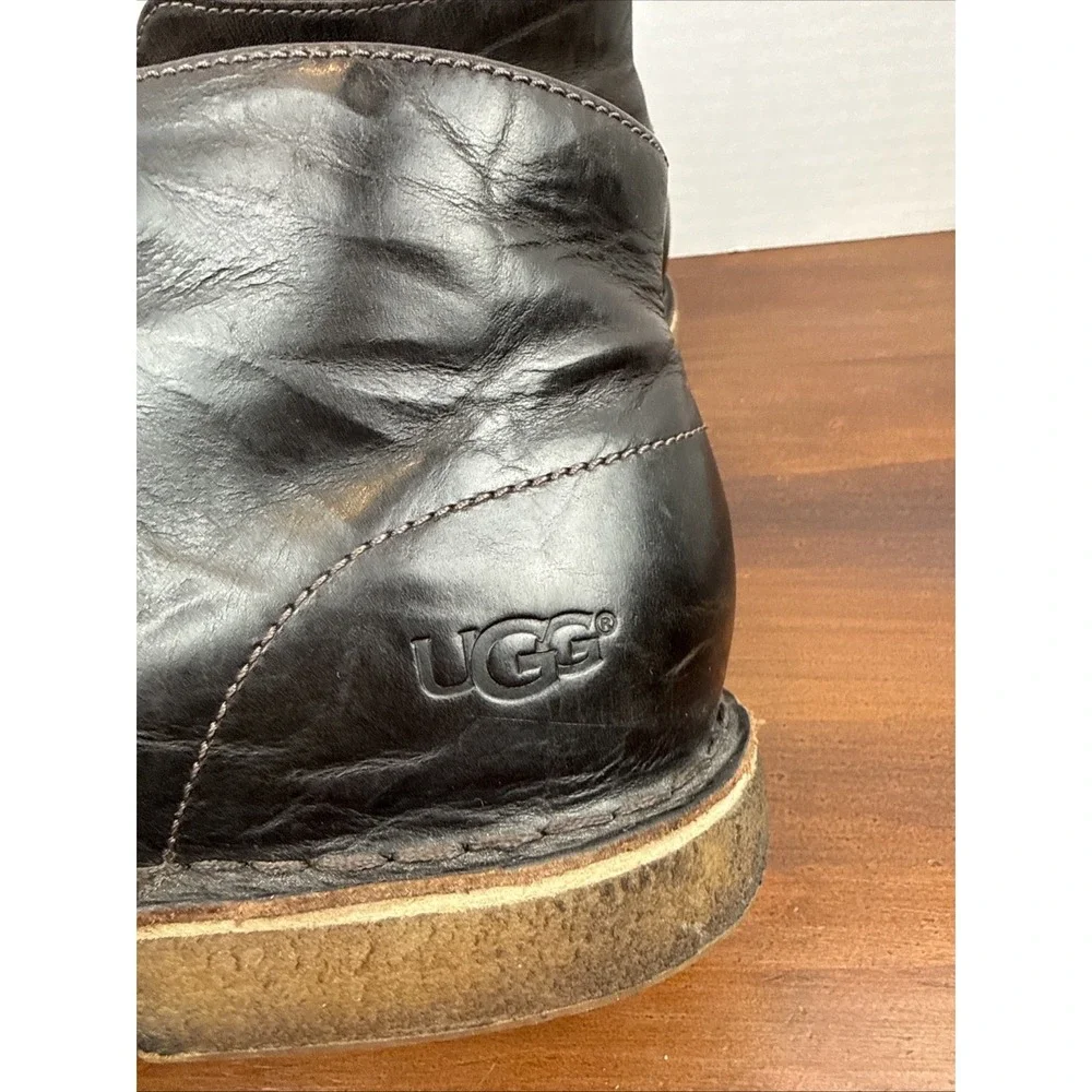 UGG Leighton Men's Chukka Boots Size 10.5 Leather Chocolate Brown 3275‎